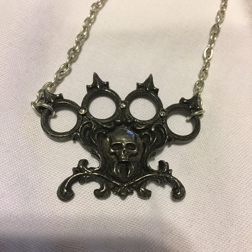 Alchemy Gothic Brass Knuckles & Skull Necklace